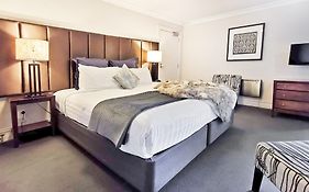 The Beacon - Luxe Studio Unit